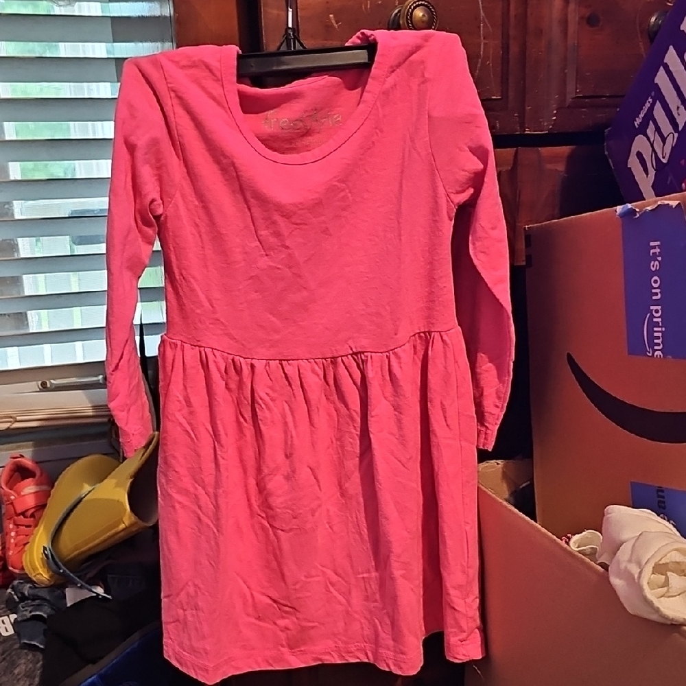 !!.          Girls 3T  Crew Neck Dress